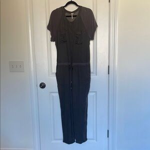 Free People Gray Jumpsuit with Short Sleeves and Relaxed Fit